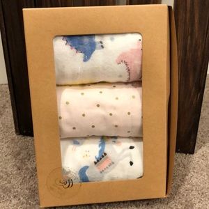 Handmade Burp Cloth Gift Set - Dinosaur 🦕 Carnival 🎡